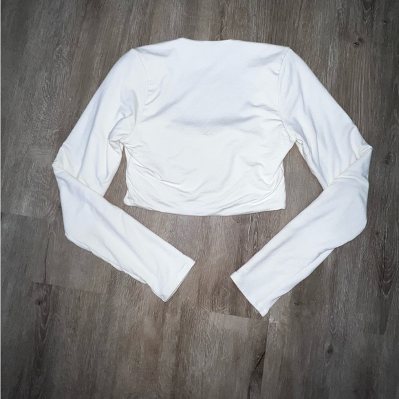 ARCH-Long Sleeve Crop Top in Ivory - Picture 9 of 9